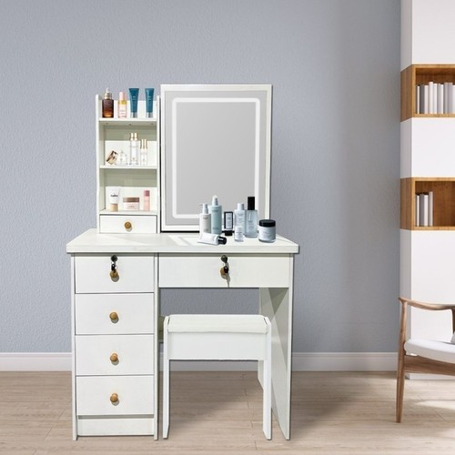 Dressing table with - dressing,